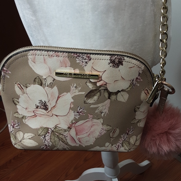 Steve Madden Crossbody/ Shoulderbag - Picture 2 of 8